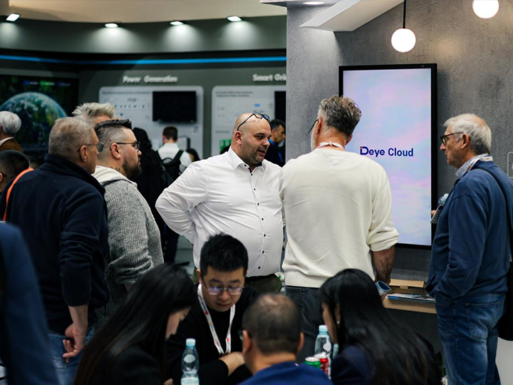 Resumen de la exposición | El viaje de Deye hacia innovaciones energéticas sostenibles en la Europa Smarter E 2025